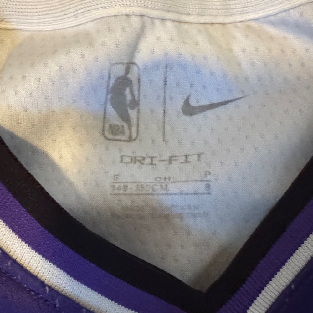 Nike Kids Utah Jazz Purple Jersey - Picture 3 of 3